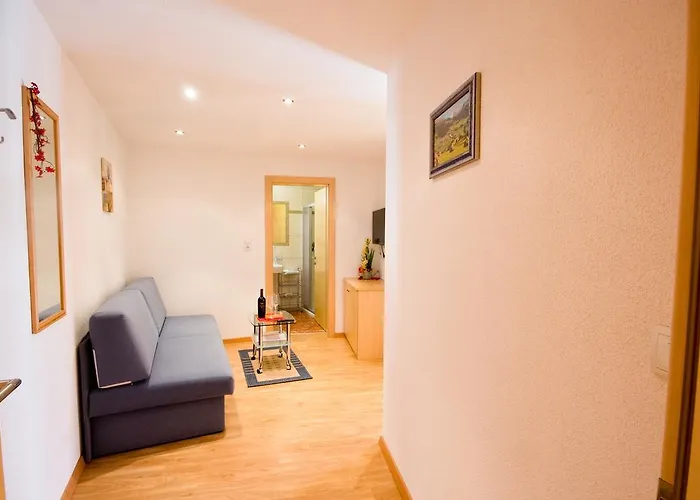 Bergecho נאודרס